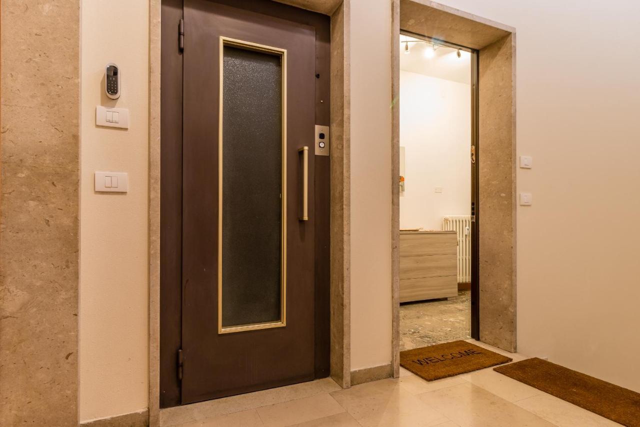 Basilica Sant'Antonio @100 Meters Apartment Padova Bagian luar foto